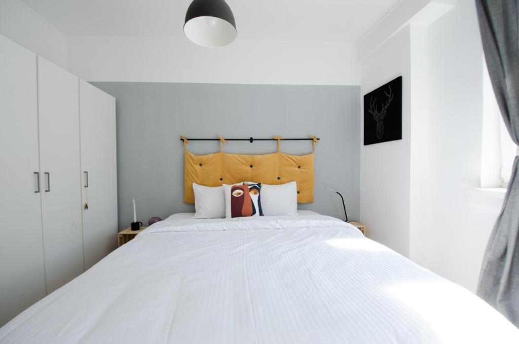 Bright Apartment Near Cismigiu And Old Town Bucureşti Ngoại thất bức ảnh